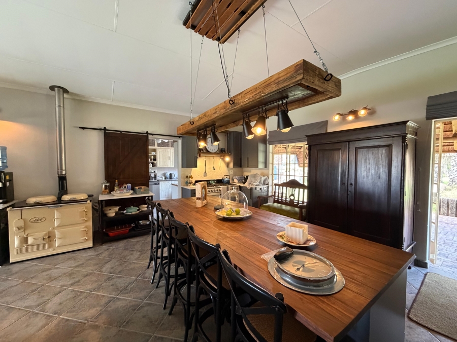 5 Bedroom Property for Sale in Metsimaholo Free State